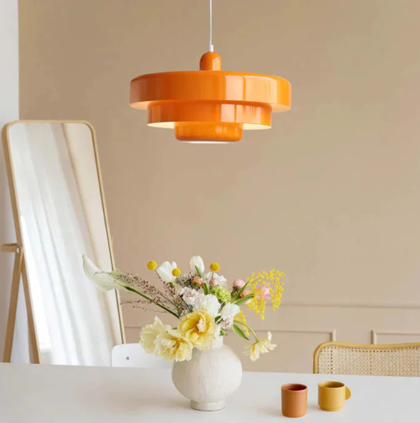 Bauhaus Mid-Century Pendel – Ikonisk Jernlampe med Justerbar Længde