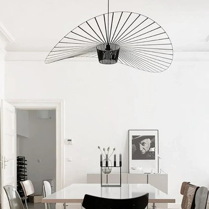 Rosland Vertigo Pendellampe – Elegant Chapeau de Paille Design i Metal og Glas